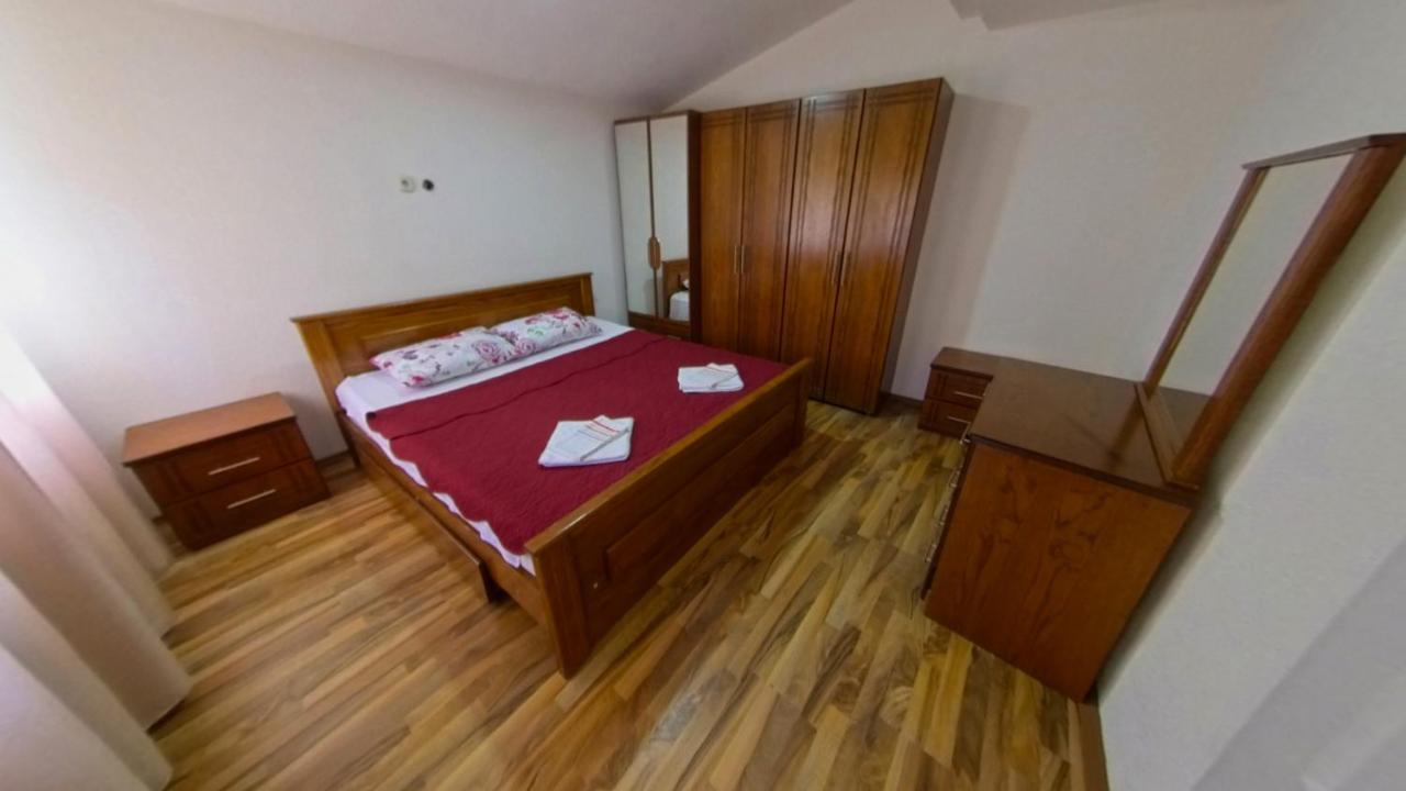 K&M Apartment Ohrid Extérieur photo